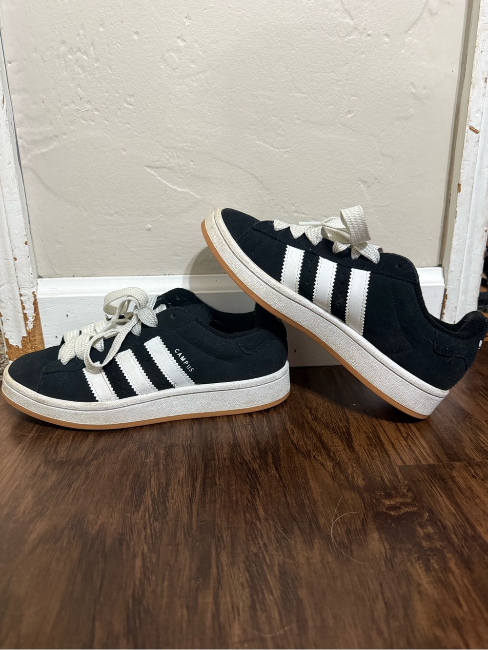 Black campus Adidas